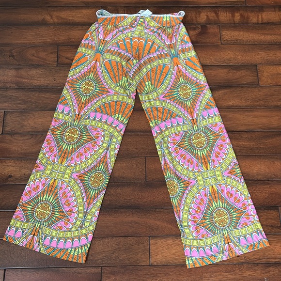 ✨HP✨ Trina Turk Beach Pants, Swimsuit Coverup size M - Picture 6 of 11
